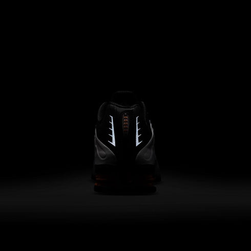 NIKE Shox R4 Mens Sneakers